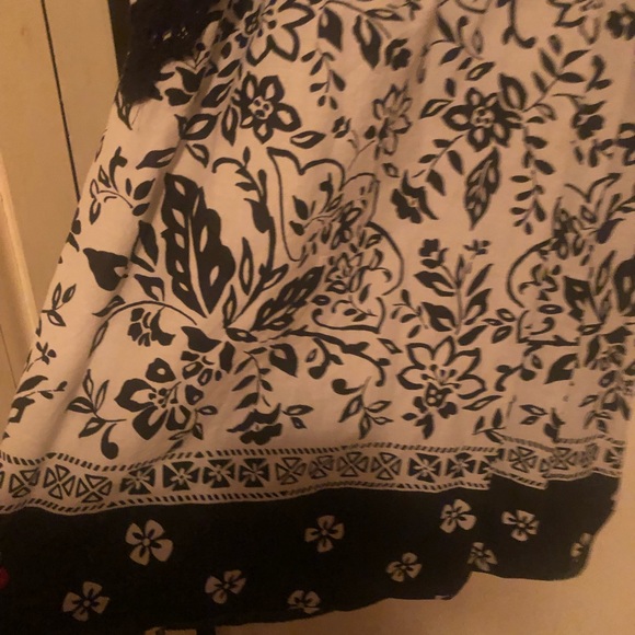 Sweater and Spring Dress - Picture 3 of 4